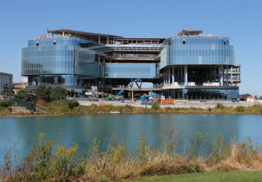 Kellogg School of Management building by water