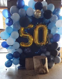 Balloons with 50 in the center