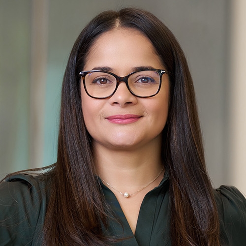 Portrait of Heidi Cashman